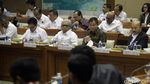 Rapat Perdana Menteri Jonan Dengan DPR