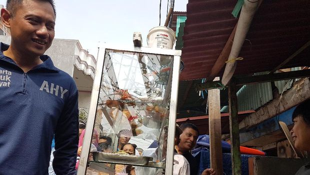 Agus Yudhoyono di Johar Baru