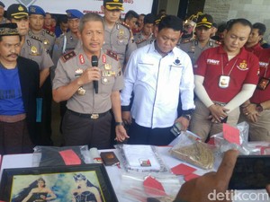Mengaku Bisa Gandakan Uang, Mbah Gondrong Tipu 100 Orang Sampai Rp 30 M