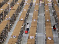 Mengintip Gudang Raksasa Toko Online yang PHK 18 Ribu Karyawan