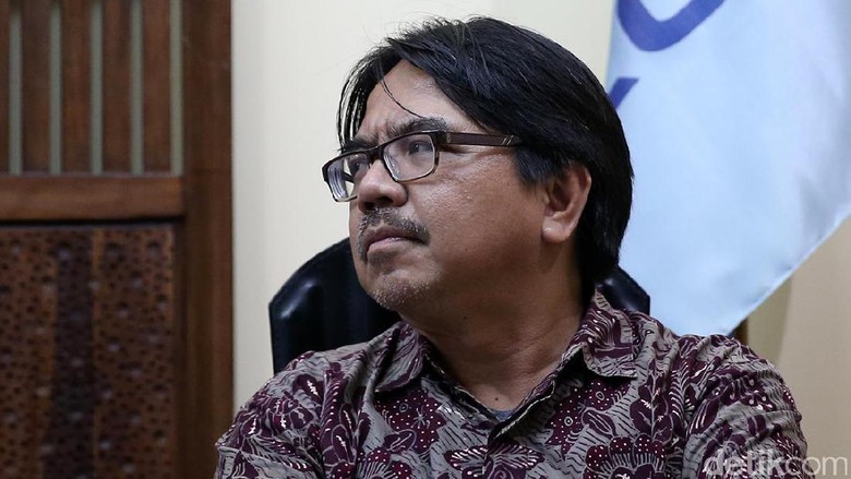Polisi akan Panggil Ade Armando soal Meme Anies Berwajah Joker Polisi akan Panggil Ade Armando soal Meme Anies Berwajah Joker