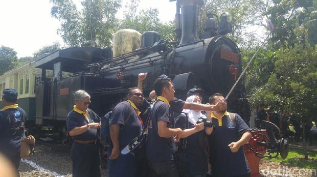 Para peserta yang asyik Wefie (Angling/detikTravel)