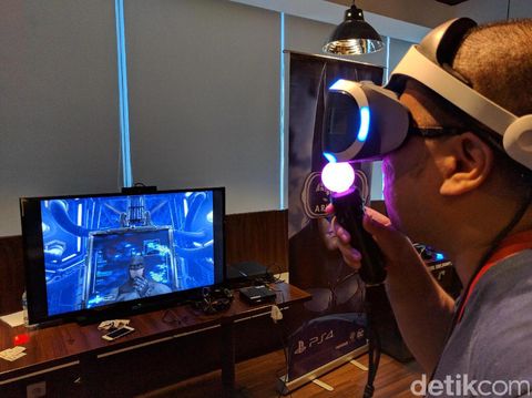 Mode permainan Be a Batman bisa bikin Anda serasa menjadi Batman.