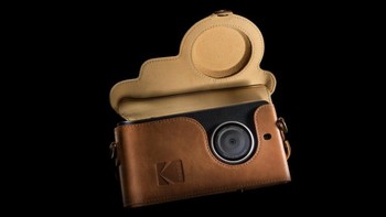 Kodak menertawakan kamera digital: Salah satu engineer Kodak memaparkan ide kamera tanpa rol film di hadapan sejumlah eksekutif pada 1975, namun ditertawakan seisi ruangan. Di 2012, Kodak menyatakan diri bangkrut. Perusahaan kamera legendaris ini gagal beradaptasi dengan dunia digital. Foto: Getty Images Foto: Istimewa