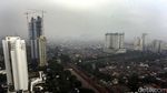 Awan Mendung Payungi Jakarta