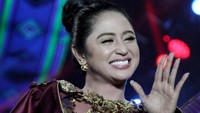 Ia terlihat semringah di akhir penampilannya itu. Pool/Ismail/detikFoto.