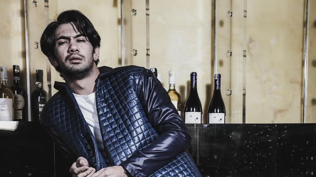 Reza Rahadian, Sepuluh Tahun dari Sekarang