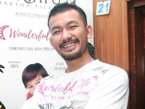 Punya Mata Sipit, Rio Dewanto Pernah Kena Bully