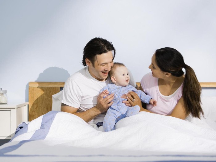 Kata Pertama yang Diucapkan Anak Bukan Mama dan Papa, Apa Ada Masalah?