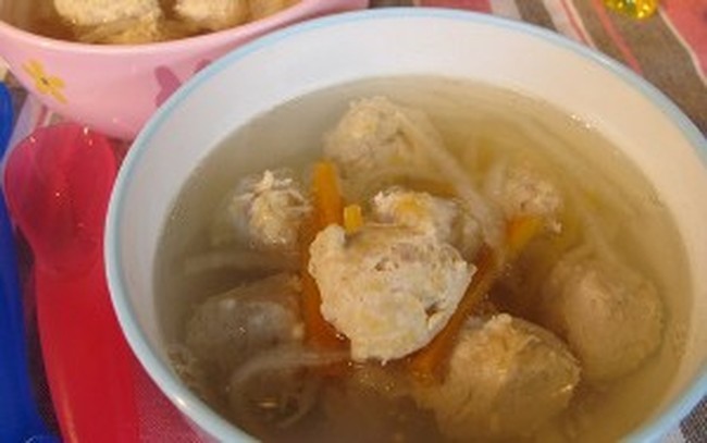Saat Anak Malas Makan Karena Flu, Buatkan Saja 5 Sup Enak Kaya Nutrisi Ini
