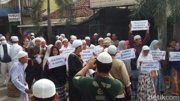 Warga tebet demo ahok saat resmikan RPTRA Akasia