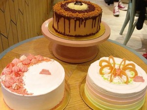 Nyam! Es Teler Kini Dihadirkan Dalam Bentuk Cake Berwarna Cantik