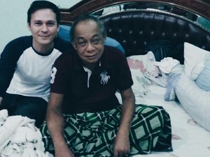 Terlihat Sangat Kurus karena Sakit, Eko DJ Banjir Doa