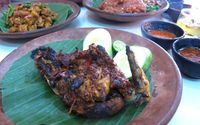 Bernostalgia dengan Kue Balok dan Martabak Kubang di PRI 2016