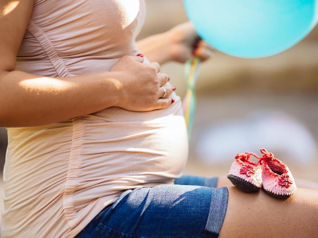 Ikhtiar Ibu Hamil Agar Anak yang Dikandung Tumbuh Cerdas