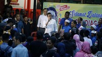 Warga Kampung Rasamala mengatakan Sandiaga merupakan kandidat yang pertama yang datang ke kampungnya.