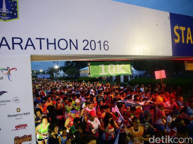 Mandiri Jakarta Maraton 2016