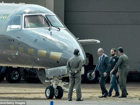 Tampil Hipster, Polisi Tampan Berjenggot Ini Jadi Viral 