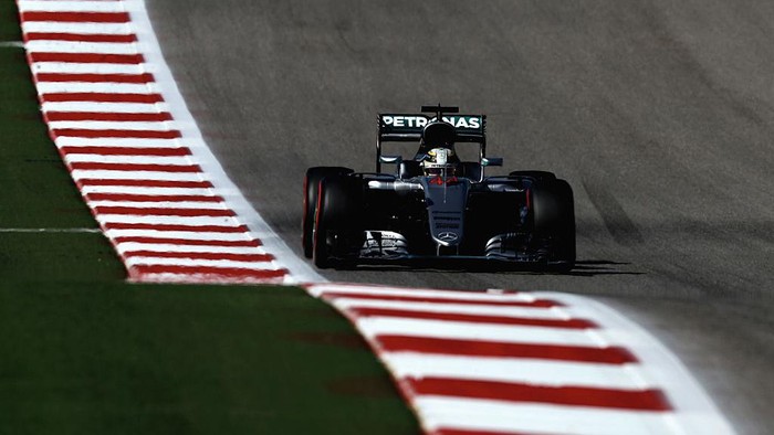 Hamilton Pole, Rosberg di Posisi Dua