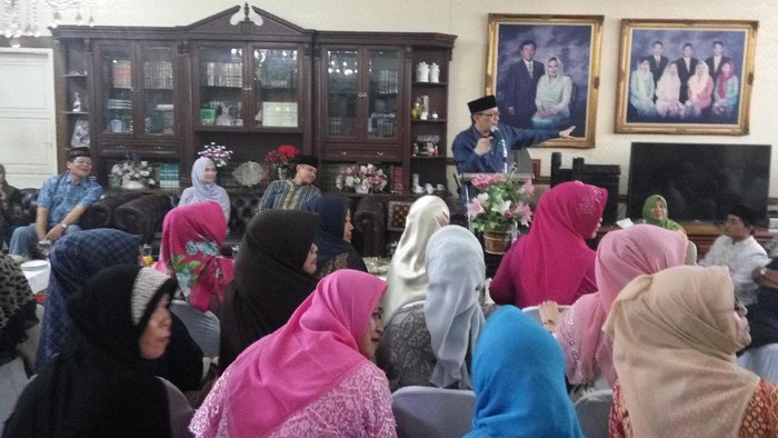Dapat Dukungan Ustazah, Agus Yudhoyono: Mudah-Mudahan Tidak Mengecewakan