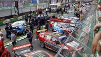 Para pebalap ini harus menyelesaikan balapan sejauh 298 KM di lintasan balap jalanan Ibukota. Setidaknya 102 putaran mereka harus lintasi area Gold Coast 600 tersebut. Sayang, untuk seri kualifikasi kali ini Tim yang didukung Castrol hanya mendapatkan di posisi keempat.
