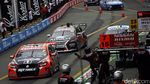 Serunya Nonton Langsung Castrol V8 Supercars Gold Coast 600 di Australia