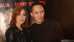 Demian dan Sara Wijayanto Mesra-mesraan