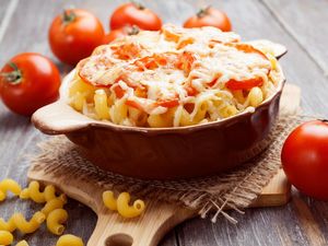 Ini Resep Mac and Cheese dan Cheesy Korean Stew yang Gurih Enak