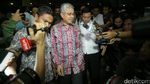 Gubernur Sultra Nur Alam Diperiksa Selama 9 Jam