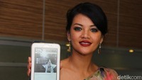 Kali ini, Farah mengundang awak media dengan berita sedih. Akun Twitternya dibajak pria asal Hungaria. Pool/Ismail/detikFoto.