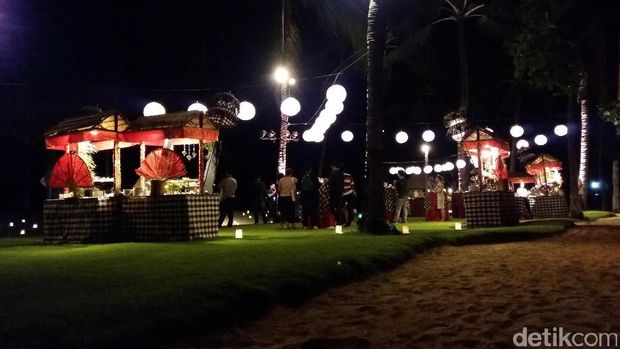 Galaxy On 7: Layar Besar, Awet Baterai 