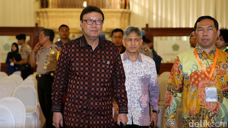 Ini Argumentasi Hukum Mendagri Soal Plt Gubernur Bisa Teken APBD Ini Argumentasi Hukum Mendagri Soal Plt Gubernur Bisa Teken APBD