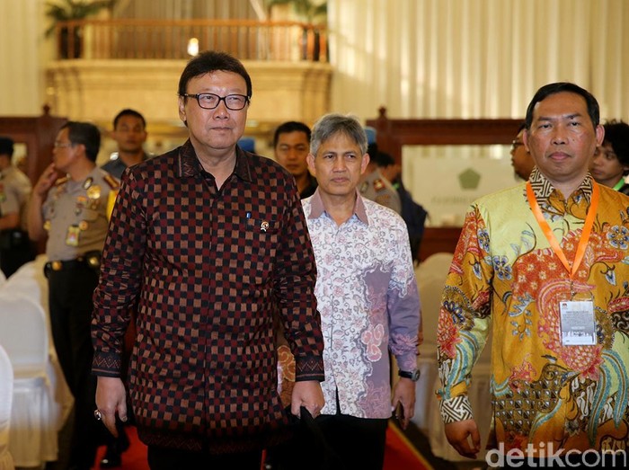 Mendagri Ingatkan Plt Gubernur: Jangan Ganggu Program Kerja Rano dan Ahok