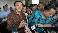 Tidak benar saya ada menyinggung ulama. Tidak mungkin saya menyinggung ulama, kata Ahok.