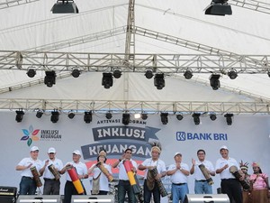 BRI Group Gelar Bazar Inklusi Keuangan untuk Rakyat di Jayapura