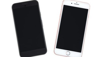 Perusahaan perbaikan ponsel iFixit membongkar Google Pixel XL. Foto: iFixit