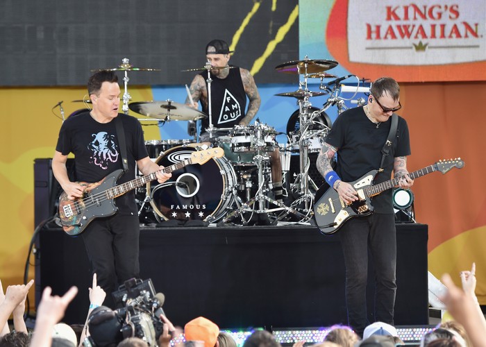 Tak Hanya Rilis Album, Blink 182 Rilis Jadwal Tur Inggris