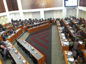 Pemerintah dan DPR Sepakati Penerimaan Dalam APBN 2017 Rp 1.750 T