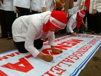 Bupati Emil Siap Sampaikan Aspirasi Dokter Soal Program Pendidikan Tambahan