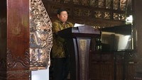Kini, Sudi Silalahi telah tiada. Dia meninggal dunia di RSPAD. Kabar meninggalnya Sudi Silalahi disampaikan oleh Istri Ketum Partai Demokrat Agus Harimurti Yudhoyono (AHY), Annisa Pohan. Dia menyampaikan dukacita atas meninggalnya Sudi Silalahi di akun Twitternya, Selasa (26/10/2021). dok. detikcom