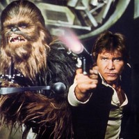 Harrison Ford populer berkat perannya sebagai Han Solo di Star Wars. Tapi karakter itu bukanlah yang jadi favoritnya. Ia justru malu telah memerankan tokoh yang menurutnya bodoh. Ia bahkan mengatakan pernah memohon agar sutradara George Lucas segera membunuh karakternya di film-film sekuel selanjutnya. Foto: Lucas Film