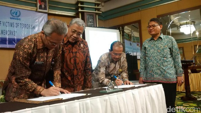 Perkuat Hak Saksi dan Korban Terorisme, LPSK Kerjasama dengan 2 Lembaga