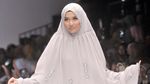 Lenggak-lenggok Risty Tangor hingga Shireen Sungkar di JFW 2016
