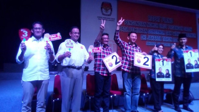 Agus, Ahok dan Anies Serukan Kampanye Damai dan Adu Jargon, Keren Mana?