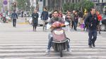 Aksi Nekat Sejumlah Pengendara di China