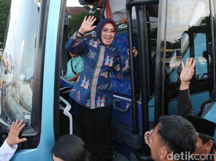 Ahok Pantang Mundur, Sylviana: Hak Tiap Orang untuk Maju