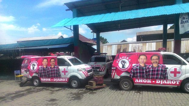 Wajah Ahok-Djarot Nampang di 12 Ambulans Gratis untuk Warga Jakarta  