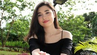 Sejak dulu, ia sudah terjun ke dunia hiburan. Awalnya hanya iseng saja ikut casting sebuah iklan minuman ringan. Pool/Ismail/detikFoto.