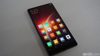 Xiaomi Mi Mix, HP Full Screen yang Aneh Banget di Zamannya