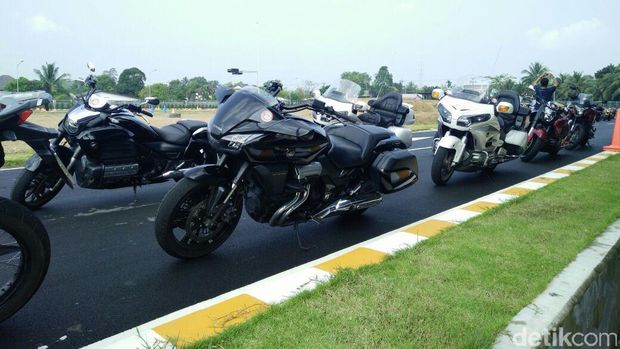 Puluhan Moge Honda Siap Jelajah Thailand-Malaysia